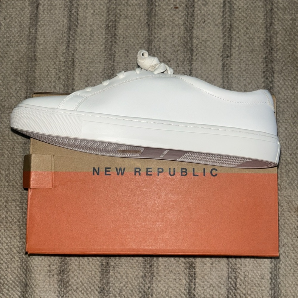 New Republic Kurt sz 9.5 Brand new in box